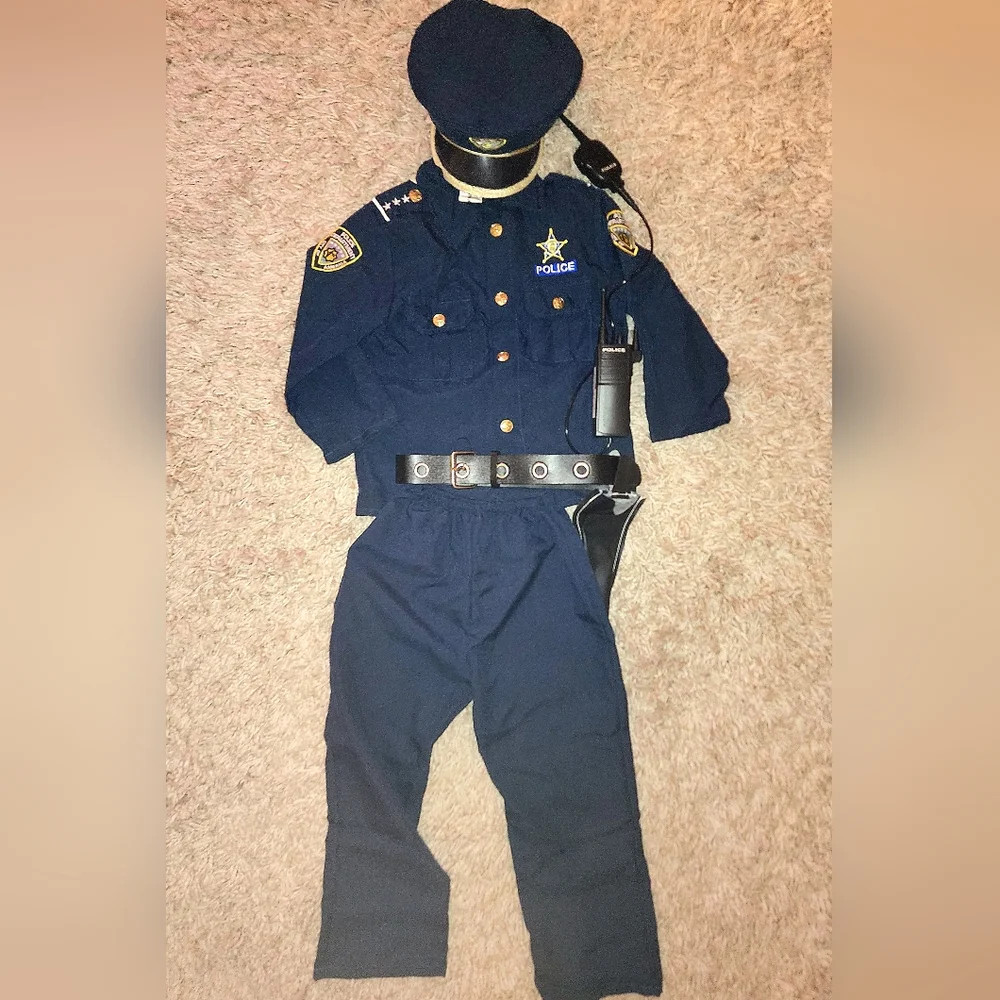 Kids Police Officer/ hat, Belt, shirt, pants, gun holster and walkie-talkie - Picture 2 of 6